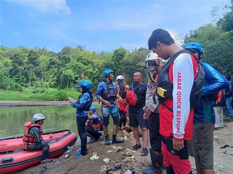 Seorang Pemancing Masih Hilang Di Sungai Cimanuk Garut SAR Gabungan