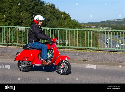 Piaggio vespa 90 ss super sprint hi-res stock photography and images ...