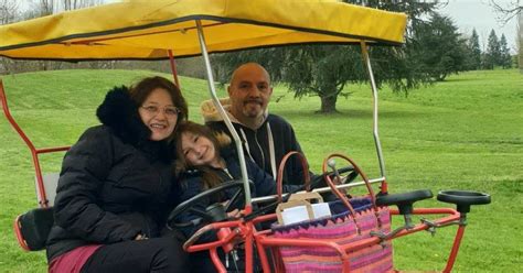 Paray Le Monial Des Ufs Profusion Dans Le Parc Du Moulin Liron