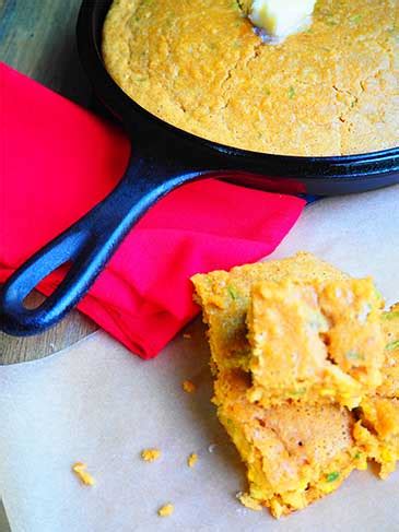 Buttermilk Skillet Cornbread - BELLY LAMA