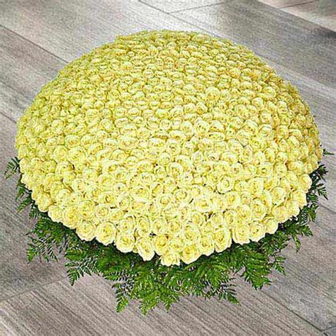 500 White Roses Arrangement Delivery in Singapore - FNP SG