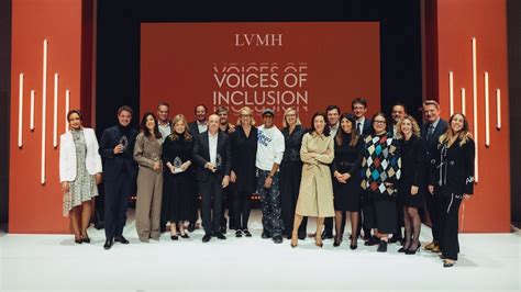 Le groupe LVMH poursuit son engagement pour la diversité et l inclusion