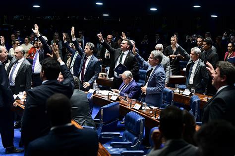 Taxa Das Blusinhas O Pre O Que Voc Paga Na Shein Vai Aumentar