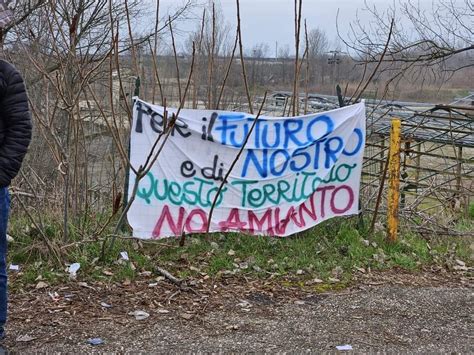 Amianto A Pozzolo Il Sindaco Al Posto Delle Cave Solo Terreno