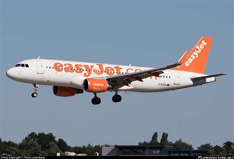 G EZOA EasyJet Airbus A320 214 WL Photo By Thom Luttenberg ID 848100