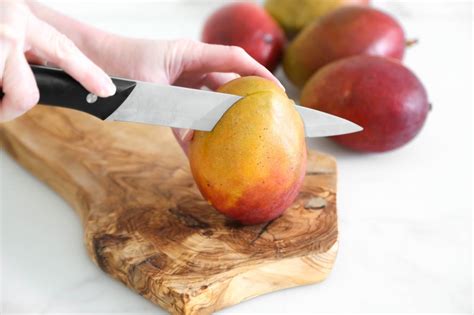 The Best Way To Cut A Mango How To Tell When A Mango Is Ripe HGTV