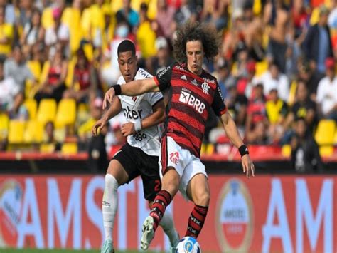 Flamengo Comunica Renova O Do Contrato De David Luiz At Dezembro De