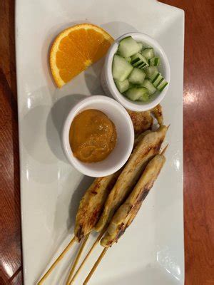 Daw Kun Thai With Reviews Photos S Maple St Manchester