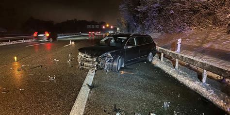 A1 Mörschwil SG 24 jähriger Lenker kollidiert mit Leitplanke