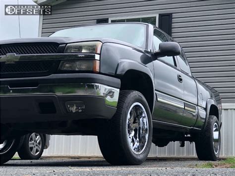 2005 Chevrolet Silverado 1500 With 20x10 19 Gear Off Road Big Block And 305 50r20 Nitto Nt420v