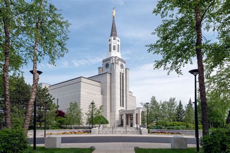 Boston Massachusetts Temple From The Side With Green Summer Foliage Etsy