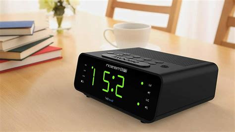 Emerson SmartSet Digital Alarm Clock Radio w/AM/FM,0.9" LED