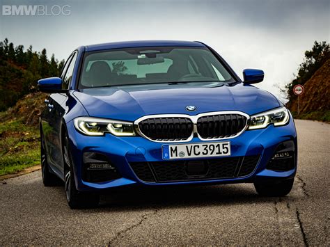 G20 BMW 3 Series photographed in the Portimao Blue color