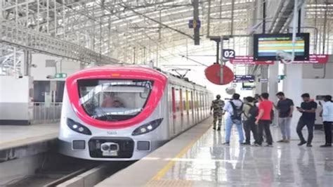 ’Overwhelming’: 4.30 lakh passengers travel by Navi Mumbai Metro during first month of its ...