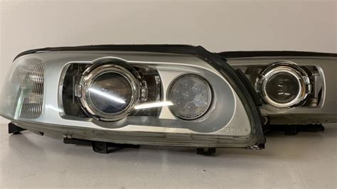 Volvo P Retrofit S R V R Headlight Overview With Led Drl Pods