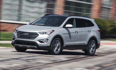 2015 Hyundai Santa Fe Review Seven Passenger Suv Hyundai Santa Fe