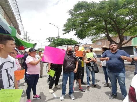 Le N Comerciantes Se Manifiestan Por Proyecto De Ciclov A En La