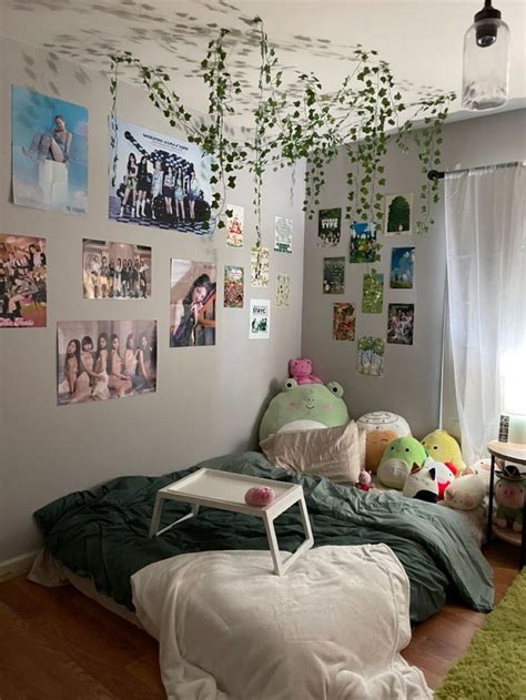 Incridible Dorm Room Idea Dorm Room Lover Room Makeover Green Room