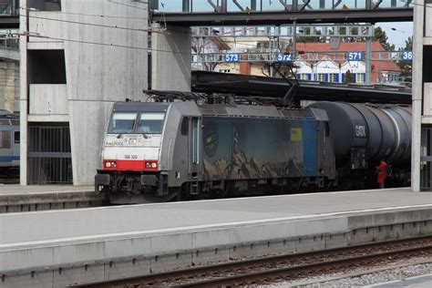 Bls L Tschbergbahn Lokomotive Re Mit Werbung B Flickr