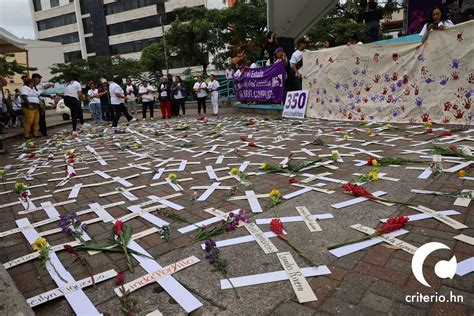 Con “cementerio De La Impunidad” Exigen Justicia Ante Incremento De Muertes Violentas De Mujeres