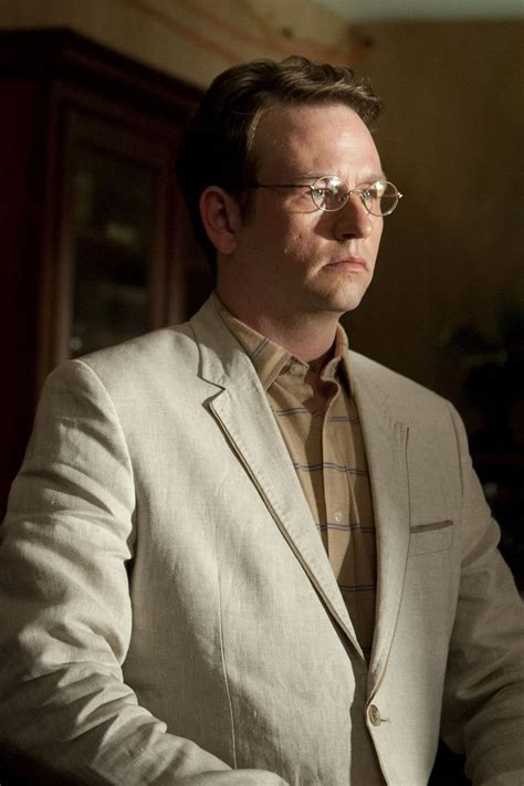 Dallas Roberts