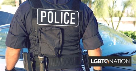Un policía gay desarrolló trastorno de estrés postraumático porque le preocupaba que sus colegas