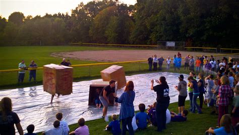 Box Wars! A Surprisingly Spiritual Youth Group Game - Seedbed