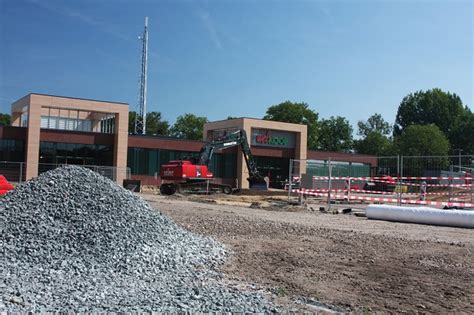 Waterpasserende Betonstraatstenen En Waterdoorlatende Verhardingen