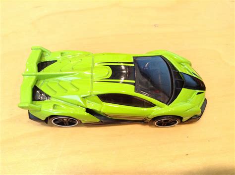 JULIAN S HOT WHEELS BLOG Lamborghini Veneno HW Exotics