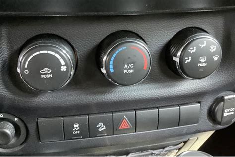 Common Climate Control Problems In A Jeep Grand Cherokee