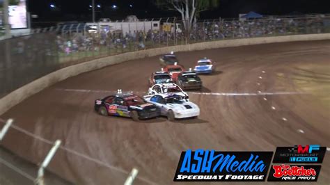 Modified Sedans Brodie Boss Crash Kingaroy Speedway Youtube