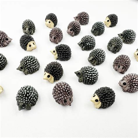 Mini Hedgehog Figurines 40pcs Resin Hedgehog Miniature