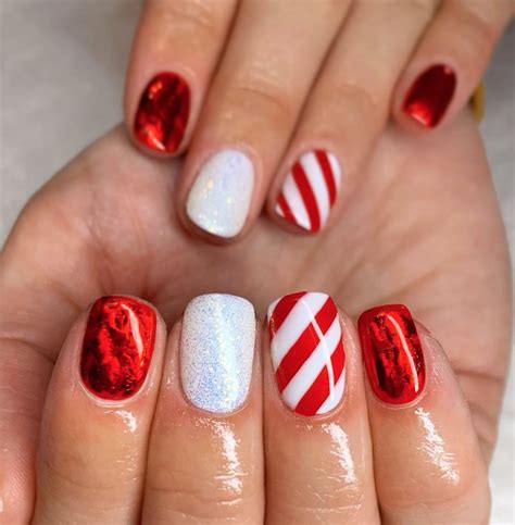 15 Delightful Holiday Nail Designs Festival Nails Christmas Gel