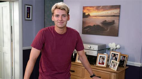 eastenders peter beale  return  walford  cindy  ian