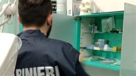 Falso Dentista Denuncia E Sequestrati Dal Nas Tre Studi Odontoiatrici