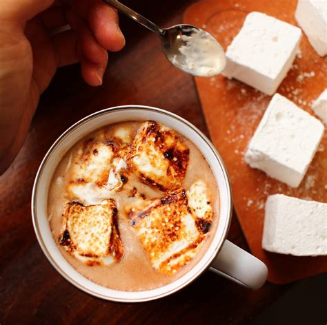 Best Homemade Marshmallows Recipe - How To Make Marshmallows