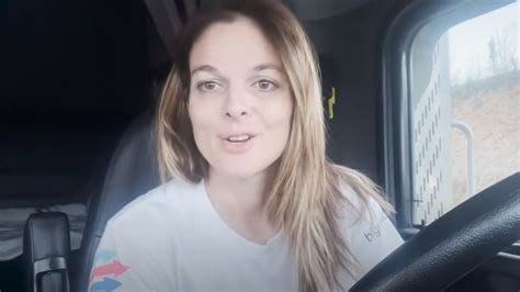 Why Ice Road Truckers Fans Love Lisa Kelly