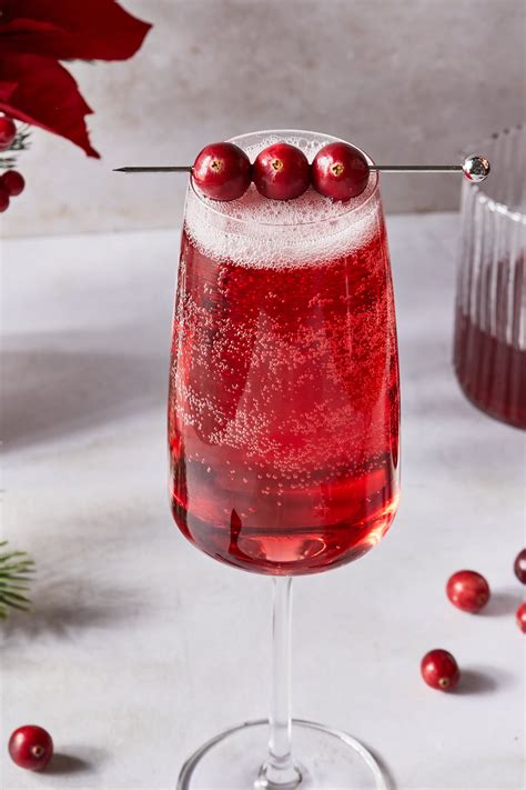 Poinsettia Cocktail (Cranberry Mimosa) - Another Cocktail Blog