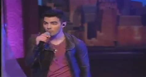 Joe Jonas Performs Just In Love In The Wendy Williams Show Videos