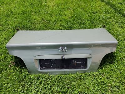 TOYOTA AVENSIS LIFT T22 KOMBI KLAPA TYŁ 7572112590 oficjalne