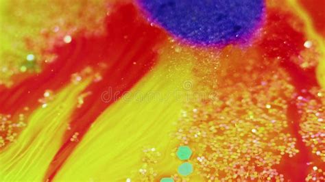 Paint Water Glitter Oil Bubble Yellow Fluid Drop Stock Video Video Of