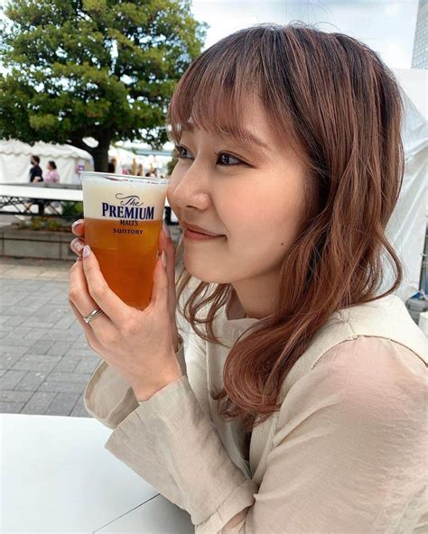 門脇佳奈子さんのインスタグラム写真 門脇佳奈子instagram「外でのビールは最高でしかない🍺 ️ 有明でやってた