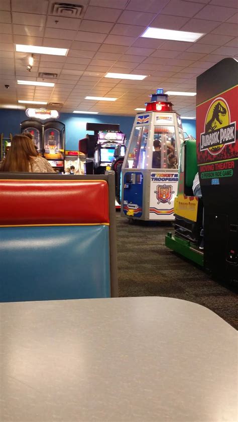 Chuck E Cheese 13364 Montfort Dr Dallas Tx 75240 Usa