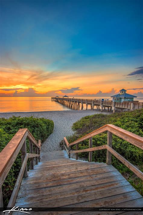 Juno Beach Pier Sunrise From Stairs Royal Stock Photo