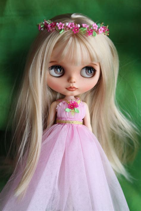 Ooak Custom Blythe Doll By Larisaks Suok Dolls Etsy Blythe Dolls Blythe Beautiful Dolls