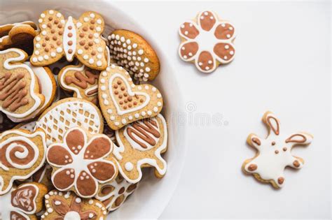 Gingerbread Cookies In The Shape Of An Easter Bunny Flowers