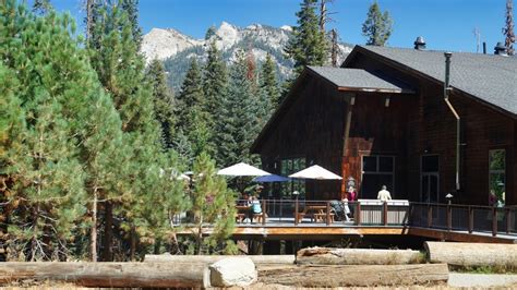 It's Clear Why This Is The Best Lodging Option For Your Trip To Sequoia National Park