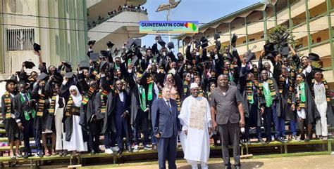 Conakry les étudiants sortants de la 22ème promotion de lUniversité