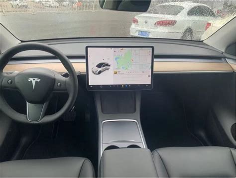 Купить Tesla Model Y 2021 3d7 Long Range Awd 4wd с пробегом в Минске