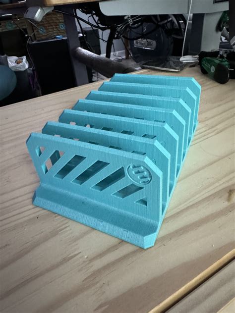 STL file Device rack for laptops / tablets・3D printable model to